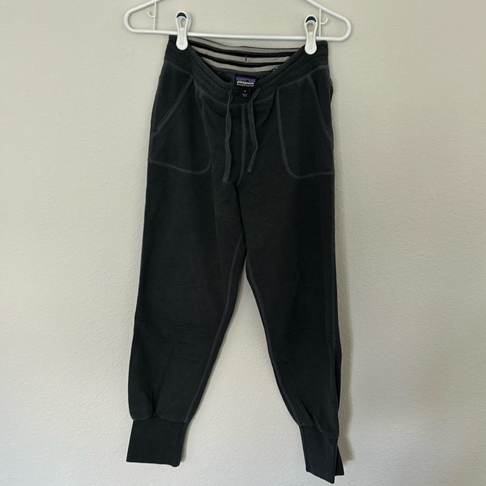 Patagonia grey cotton joggers